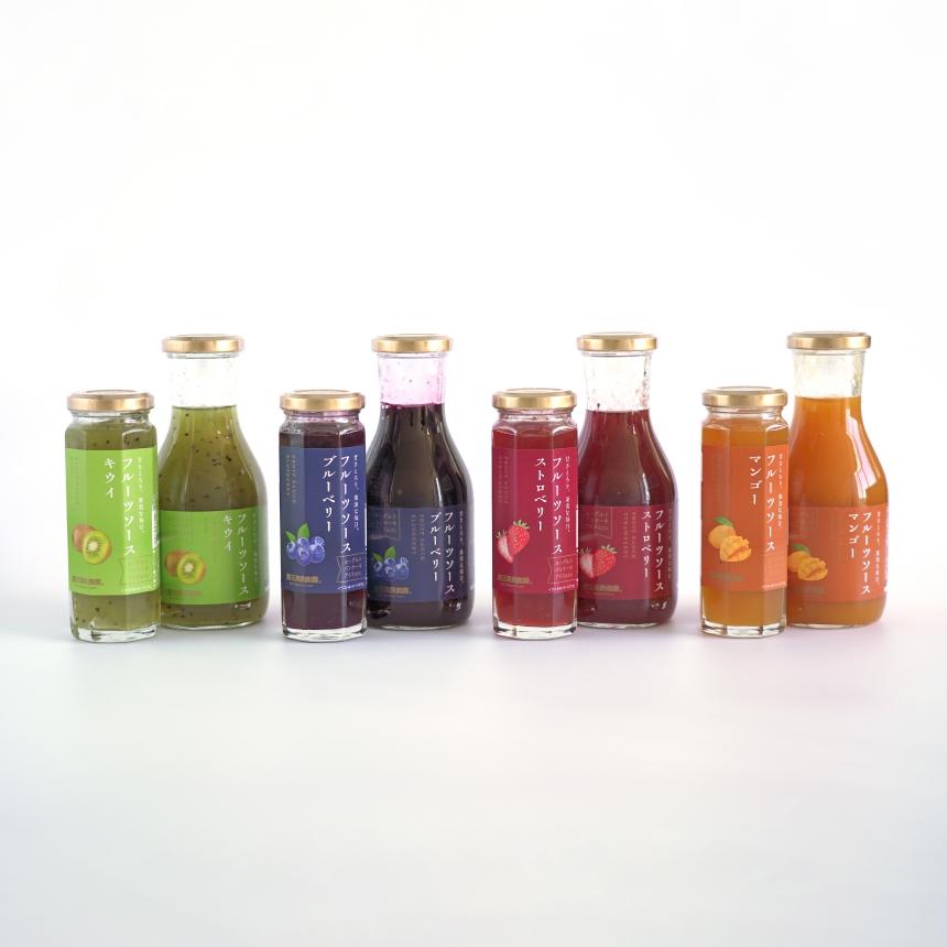 「フルーツソース」／ラベル